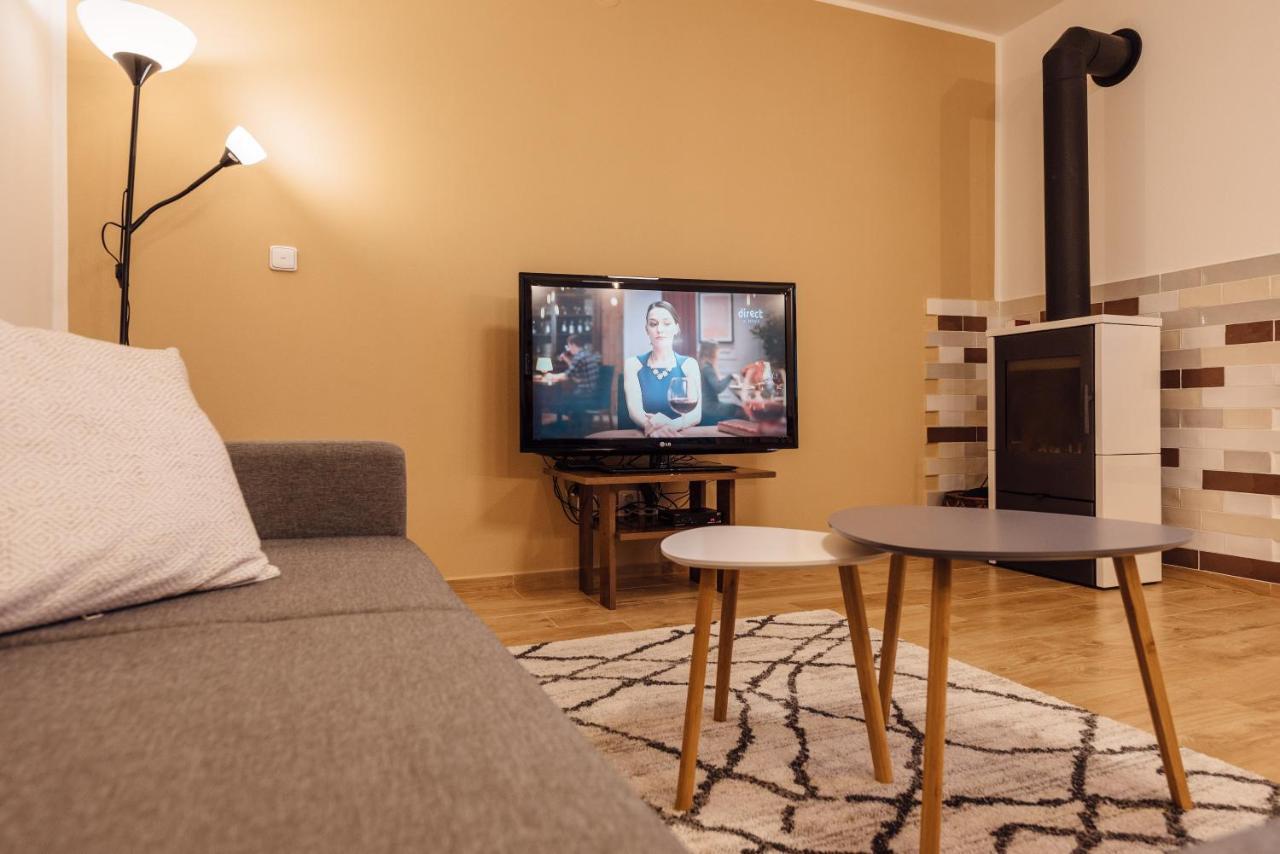 Apartmán Pod borovicí Kovalovice Exterior foto